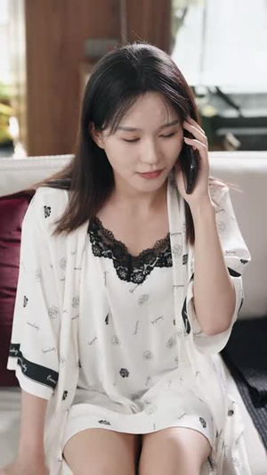 穿越时空的来电（40集）热门了短剧