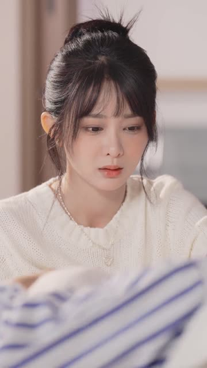 闪婚男神之周末请和我恋爱（30集全）高清画质免费看