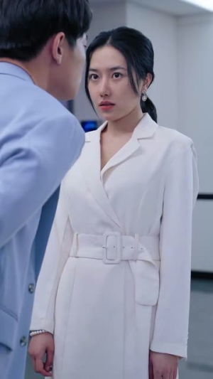 我把哮天犬拐下凡做男友(87集) 我把哮天犬拐下凡做男友(87集)热播短剧来袭