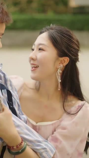 母凭女荣（65集）一起追短剧吧