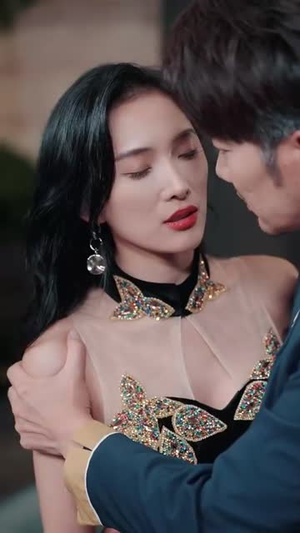 隐龙老爸风华绝代（64集）超甜短剧分享