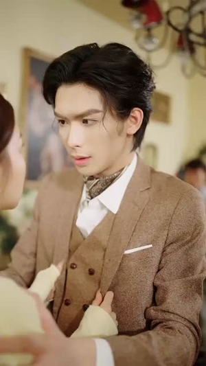 竹马影帝总想官宣（100集）短剧太精彩了