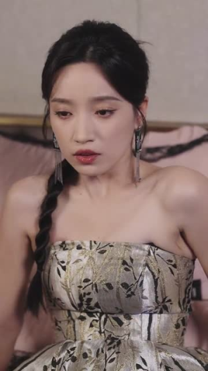 呦呦鹿鸣（100集）免费短剧片段