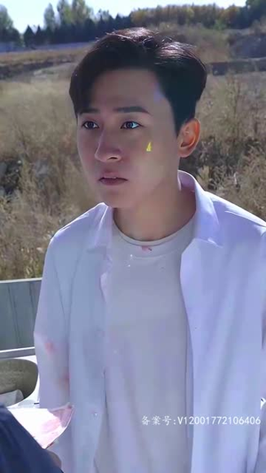 4.手握八百纵横四海（93集）穿越短剧推荐