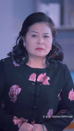 全球末日，囤积了百万物资搞直播（78集）短剧推荐上热门