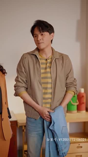 激荡1988开局成为女装大佬（100集）好看的短剧