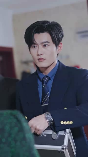 彩礼谈崩后，闪婚神秘首富（96集）独家资源免费看