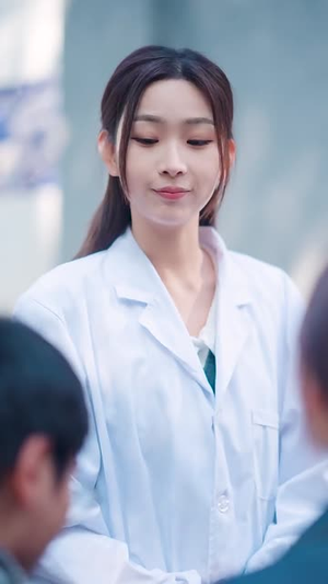 总裁夫人,身兼多职(18集) 总裁夫人,身兼多职(18集)好看的短剧推荐