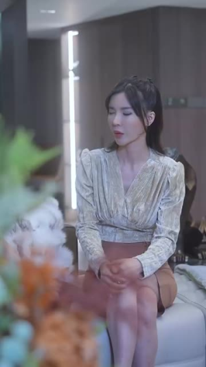 离婚后夫人是首富千金（100集）免费观看