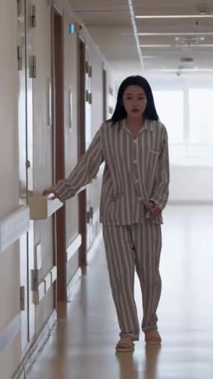 腹黑夫人飒又撩追短剧看全集