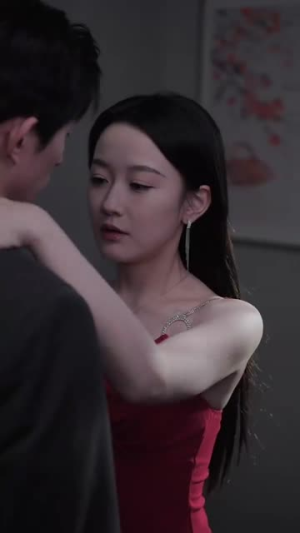 腹黑夫人飒又撩（96集）好看短剧分享