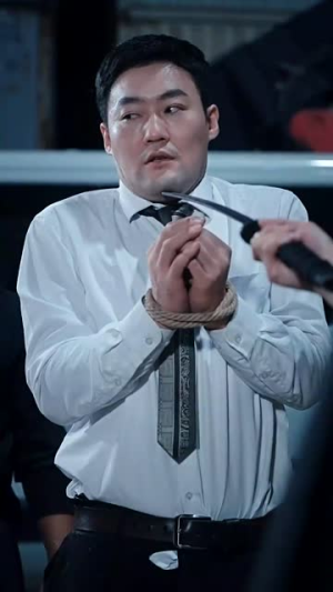 我给总裁老婆当保镖(36集) 我给总裁老婆当保镖(36集)火爆短剧热播中