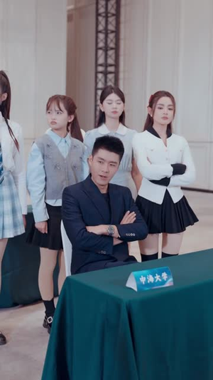 误拆快递，发现上司秘密（97集）短视频追剧推荐