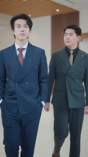 轻拥他的月亮（100集）全集都在这里了