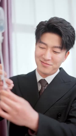 灿灿萱草花（70集） 夸克网盘在线看