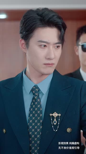 穿书求生指南：请勿对NPC心动（60集） 热播古装短剧