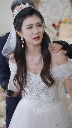 来自星星的别离（60集） 爆火短剧追不停