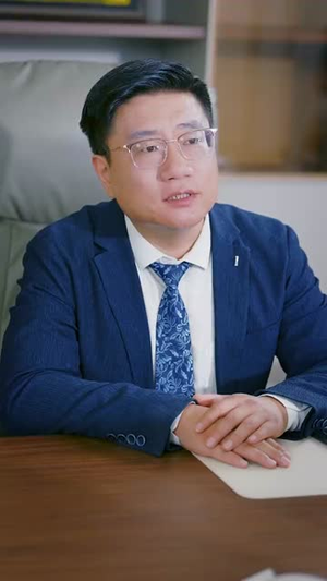 系统误判我的糟糠之妻是校花 (81集)热门短剧追到爽