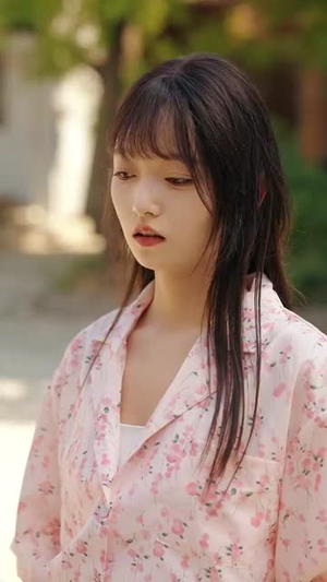 霄河映相宜 (80集)爆款热门短剧