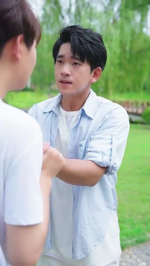 失恋逆袭校花追我不放手 (80集) 抢先看热门短剧