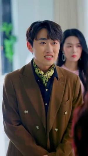 万物交易群（73集）最新热剧免费看