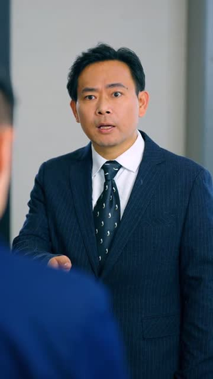 一觉醒来我要风得风（63集）最新上映的短剧