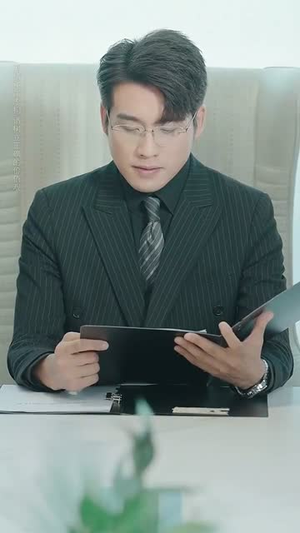 原是明月归来（70集）全剧看到大结局