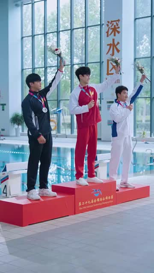 向着朝阳逆流而上（60集）追风的女孩短剧