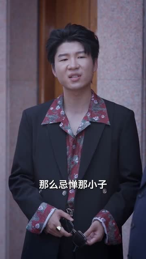 下山即巅峰：七个师姐超护短(80集) 短剧全集免费看