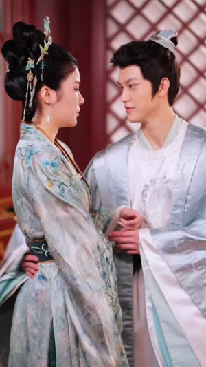 一枕海棠醉君怀（73集）最火爆短剧