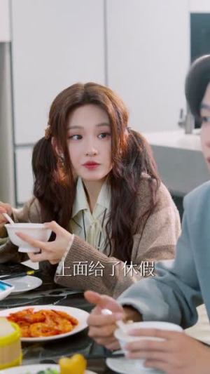 穿成炮灰女配我只想当公婆的宝贝(80集) 穿成炮灰女配我只想当公婆的宝贝(80集)短剧推荐来了