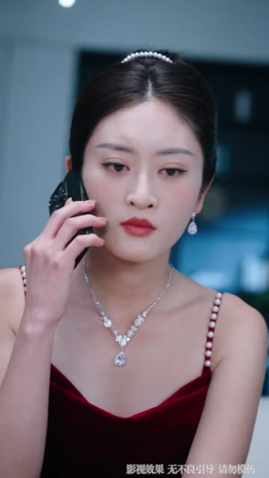 献祭后他踏着深渊归来(61集) 献祭后他踏着深渊归来(61集)爆火短剧追不停