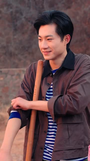 能听懂植物说话，我带全家躺赢了（80集）看到大结局